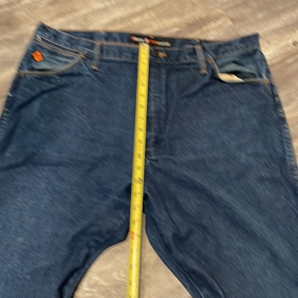 Wranglers Men’s Fire retardant 40x32 jeans - Picture 8 of 8